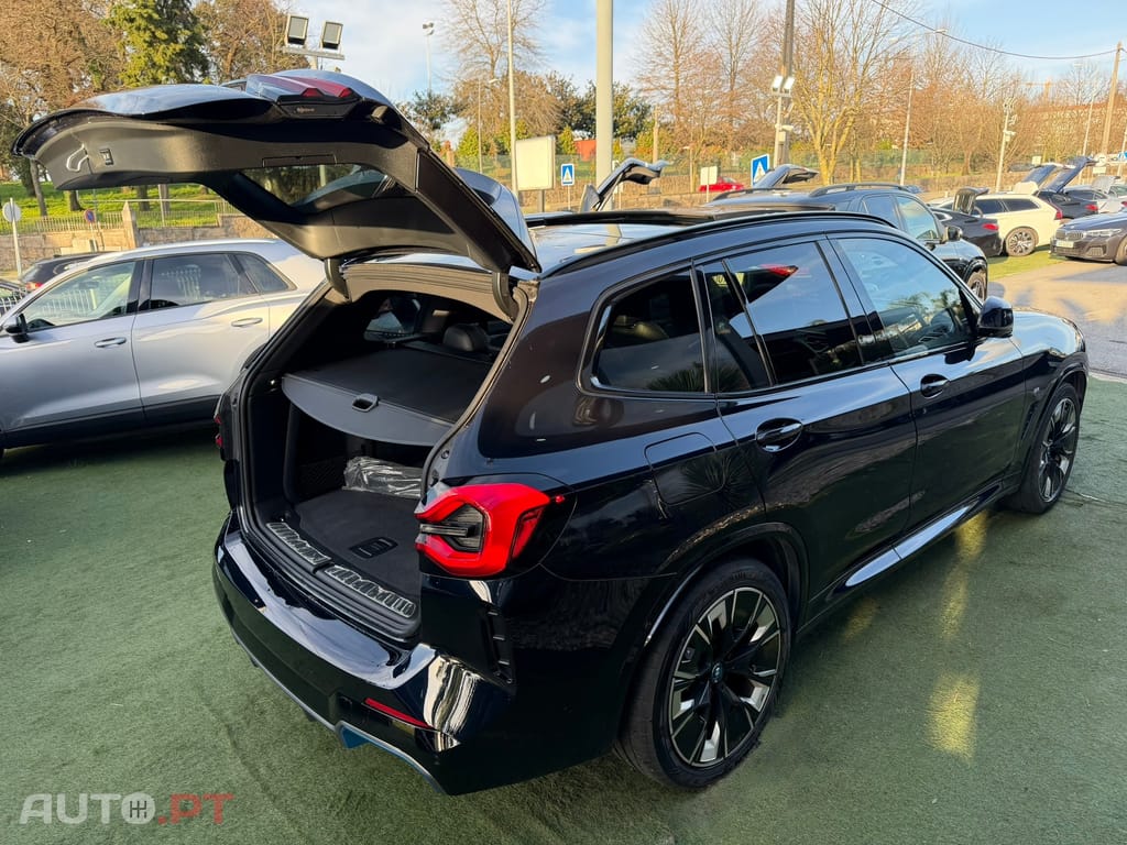 BMW iX3 M Sport Impressive