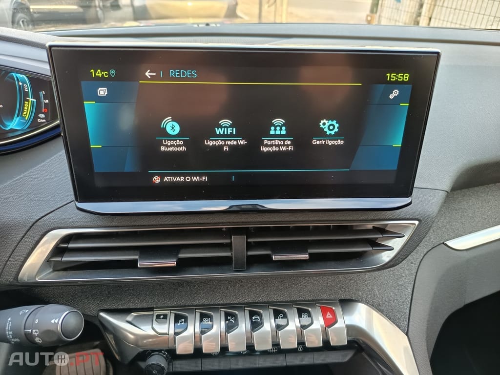 Peugeot 3008 1.6 Hybrid Allure Pack e-EAT8