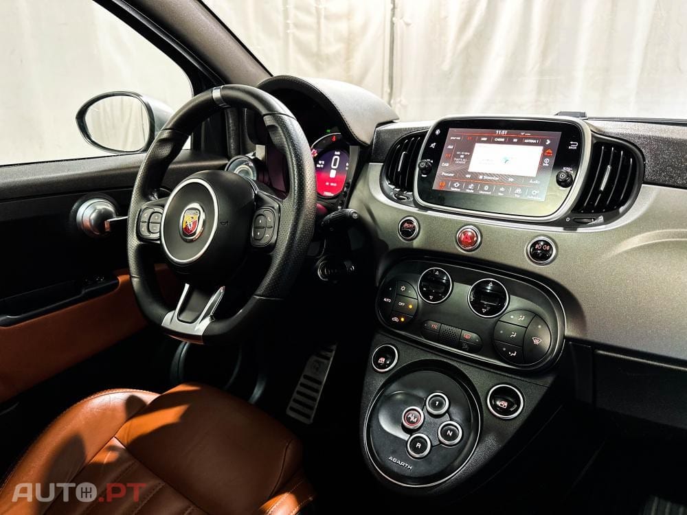 Abarth 500 1.4 T-Jet Competizione MTA