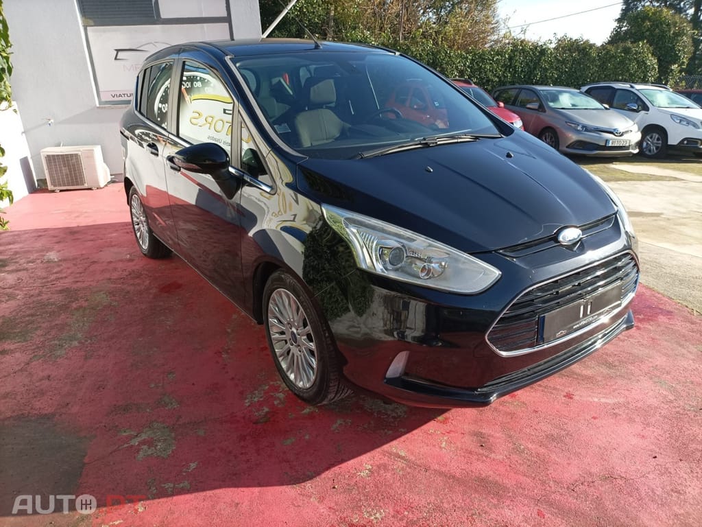 Ford B-Max 1.0 EcoBoost Titanium