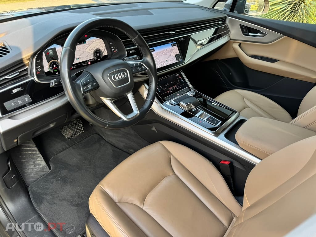 Audi Q7 55 TFSIe quattro Tiptronic