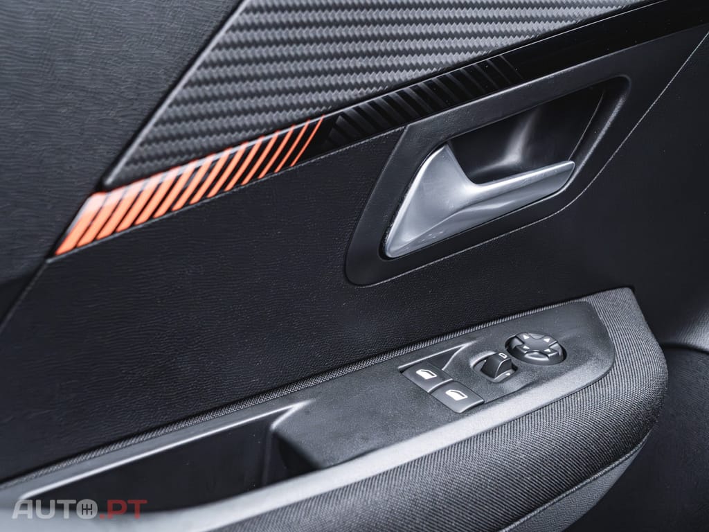 Peugeot 208 1.2 PureTech Active Pack