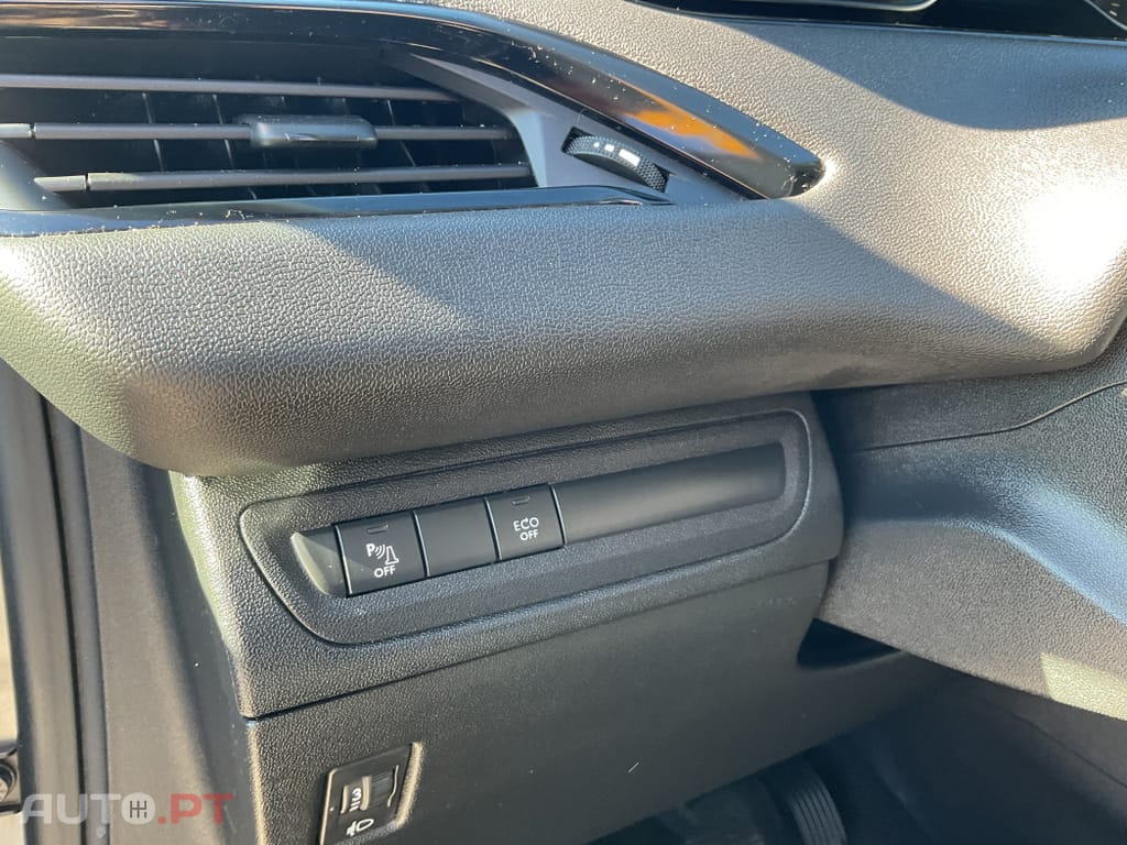 Peugeot 208 1.2 PureTech Active