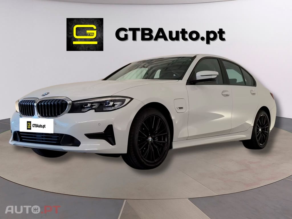 BMW 320 I.V.A DEDUTIVEL Sport