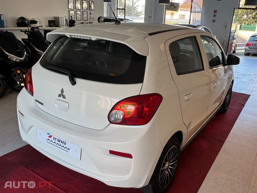 Mitsubishi Space Star 1.2 Intense