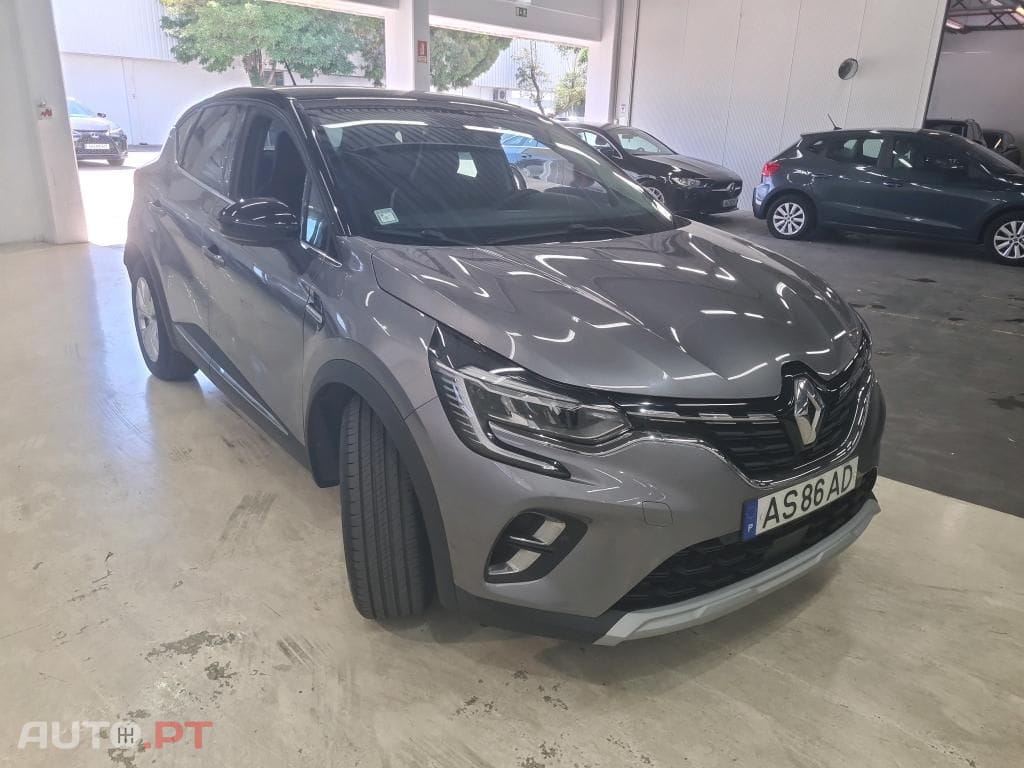 Renault Captur 1.6 E-Tech Plug-In Intens