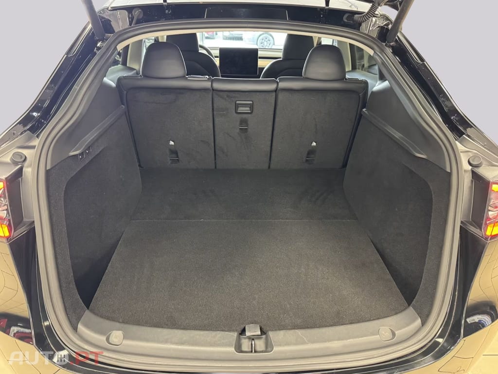 Tesla Model Y Performance Dual Motor AWD I.V.A DEDUTIVEL