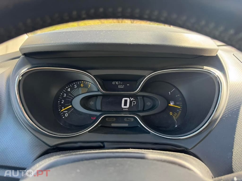 Renault Captur 1.2 TCe Exclusive EDC