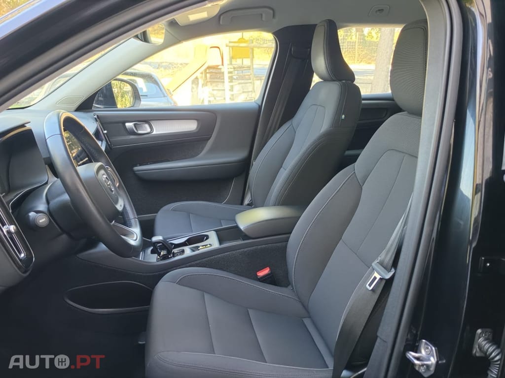 Volvo XC40 T4 Recharge DKG Inscription