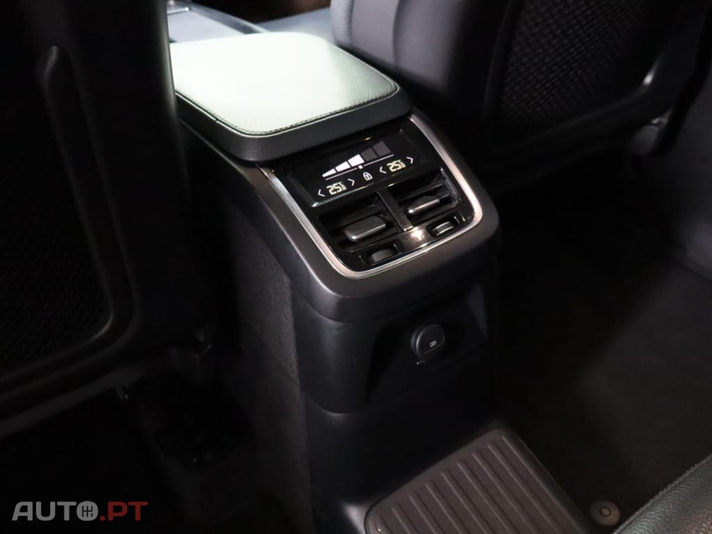 Volvo XC90 2.0 T8 PHEV Inscription AWD
