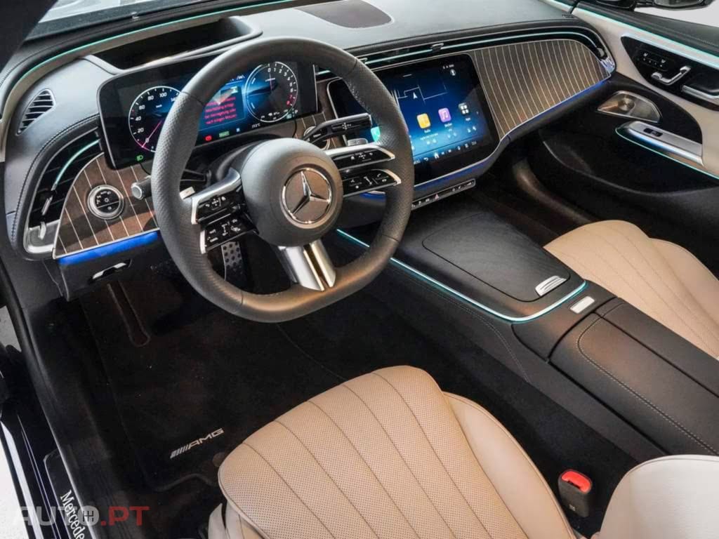 Mercedes-Benz E 300 I.V.A DEDUTIVEL e T AMG 