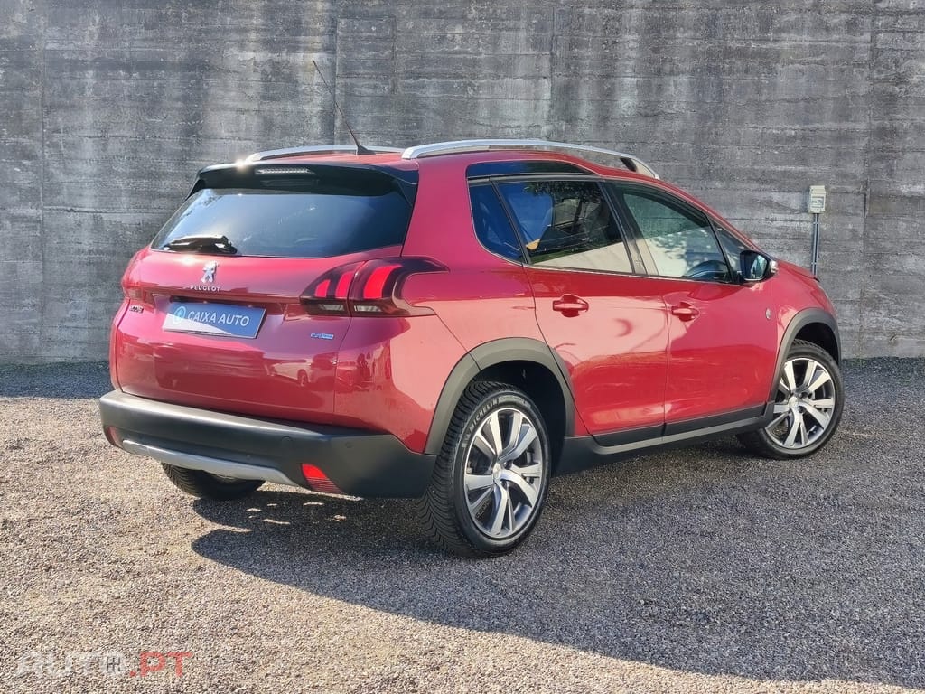 Peugeot 2008 1.2 PureTech Crossway EAT6