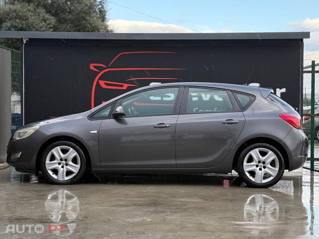 Opel Astra 1.3 CDTi Enjoy
