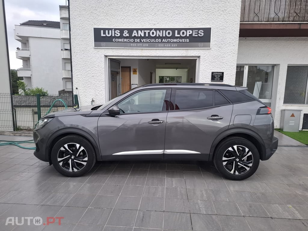 Peugeot 2008 1.2 PureTech Allure Pack