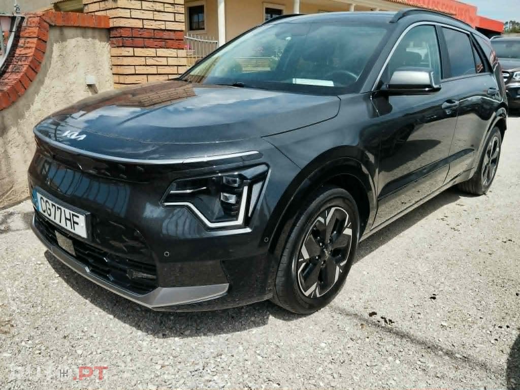 Kia Niro 204cv