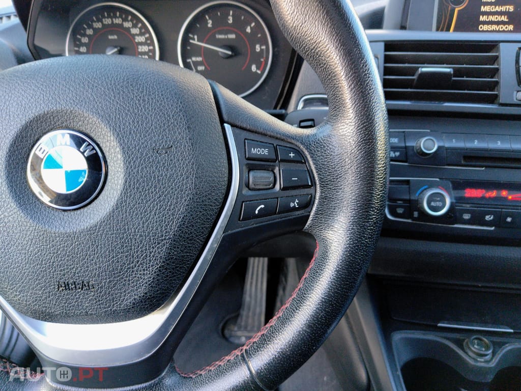 BMW 120 Sport Line Automático