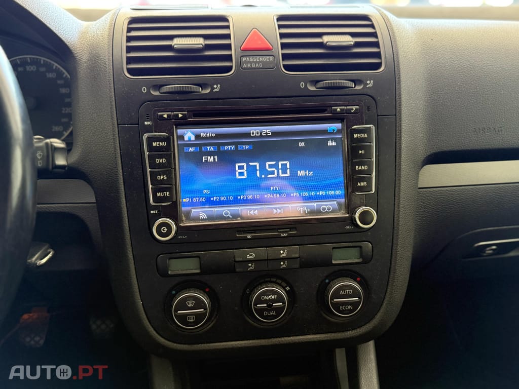 Volkswagen Golf 1.4 TSi Confortline