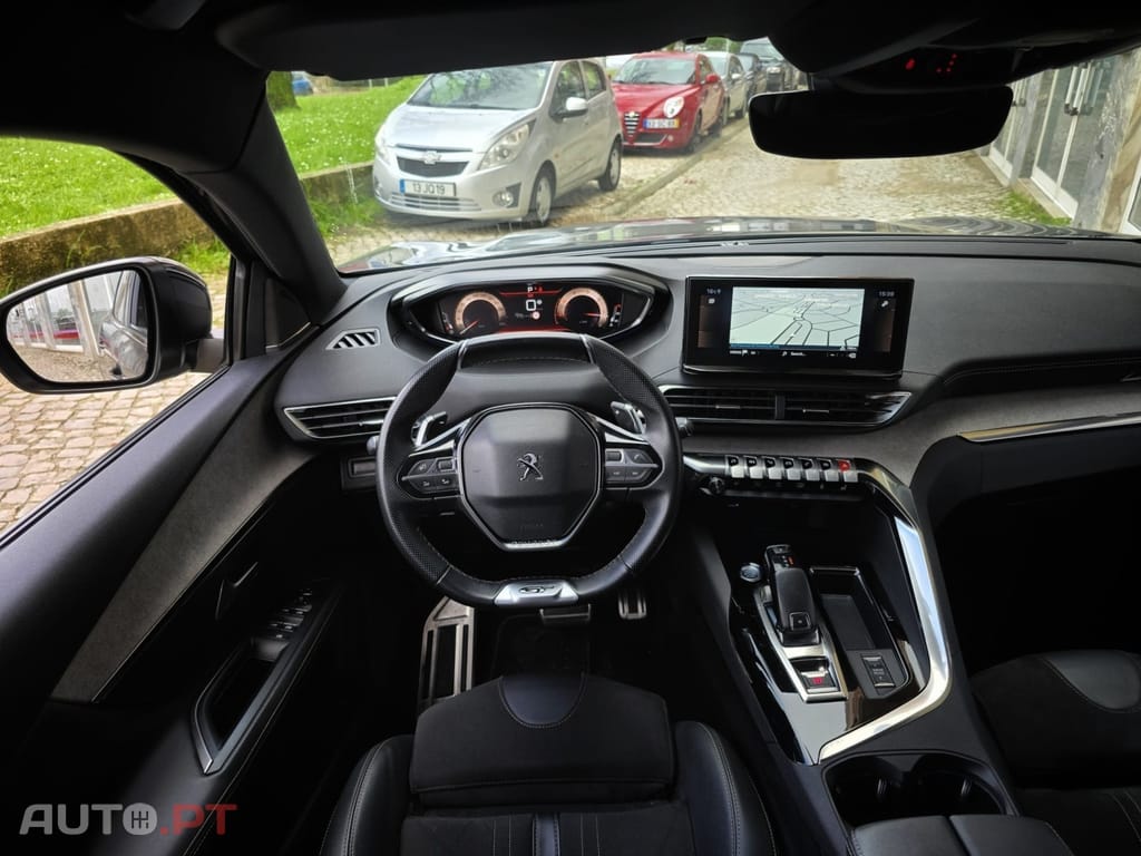 Peugeot 3008 1.5 BlueHDi GT Line J19 EAT8