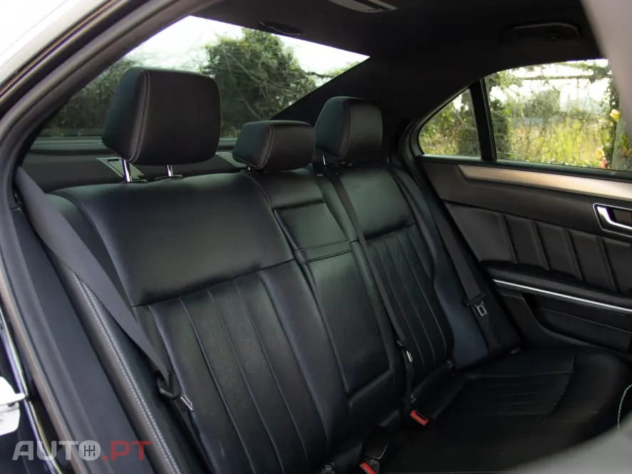 Mercedes-Benz E 220 BlueTEC 9G-TRONIC Avantgarde