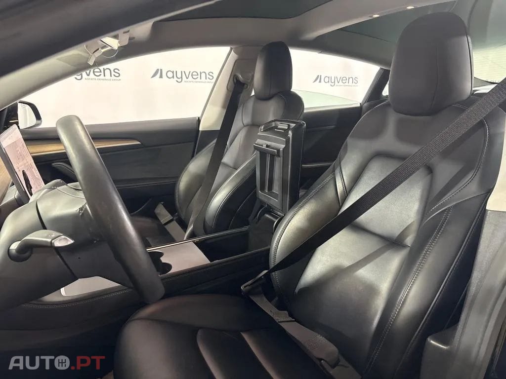 Tesla Model 3 Long-Range Dual Motor AWD
