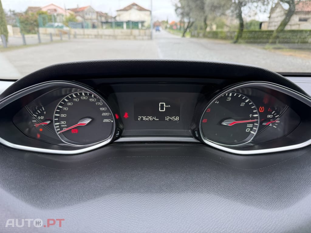Peugeot 308 1.6 BlueHDi Allure
