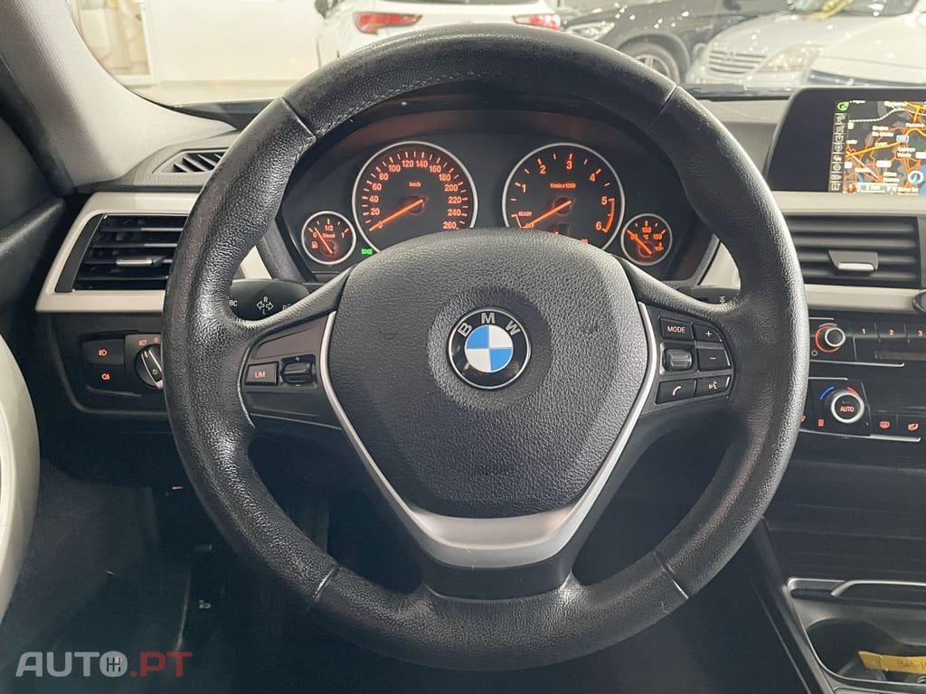 BMW 318 d Touring Aut.