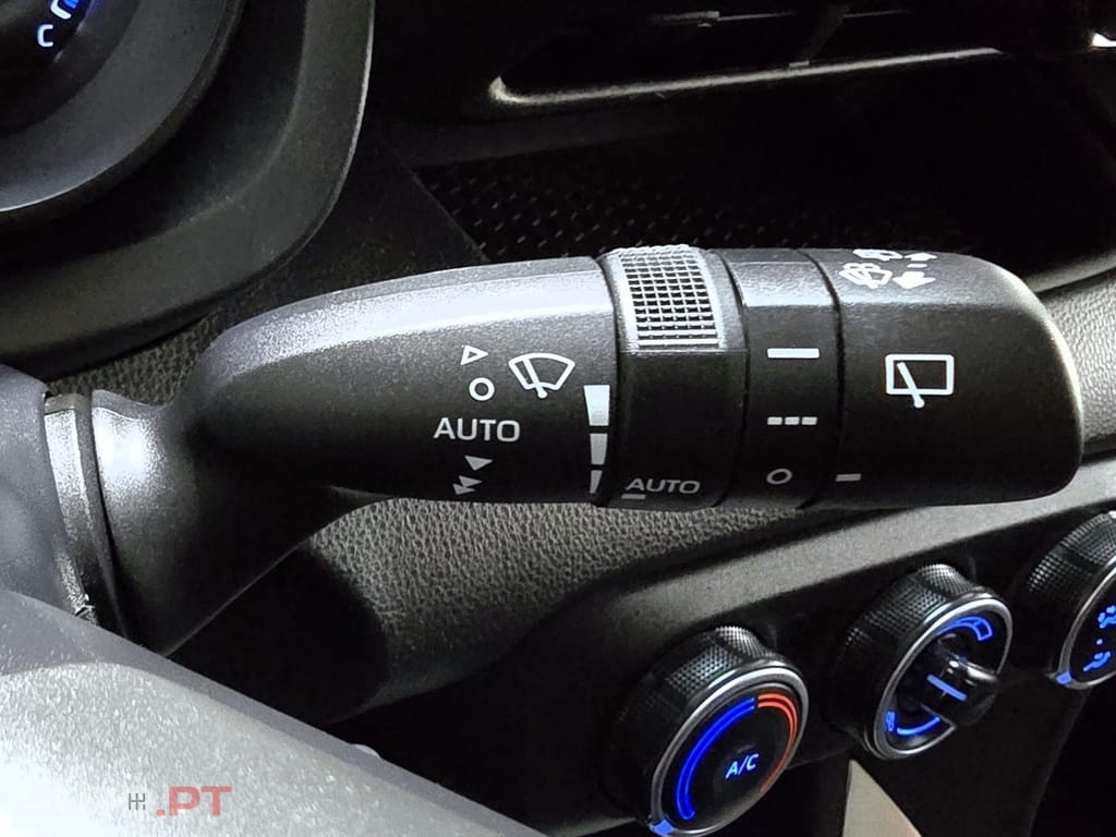 Toyota Yaris 1.0 VVT-i Exclusive