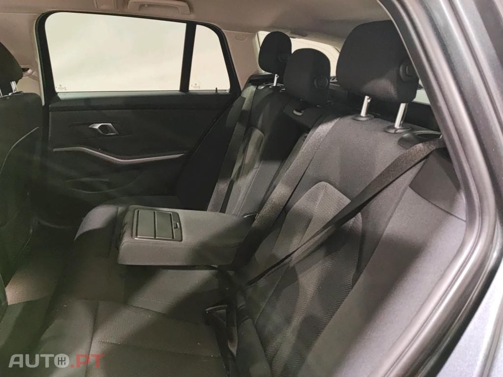 BMW 330 e Corporate Edition Auto