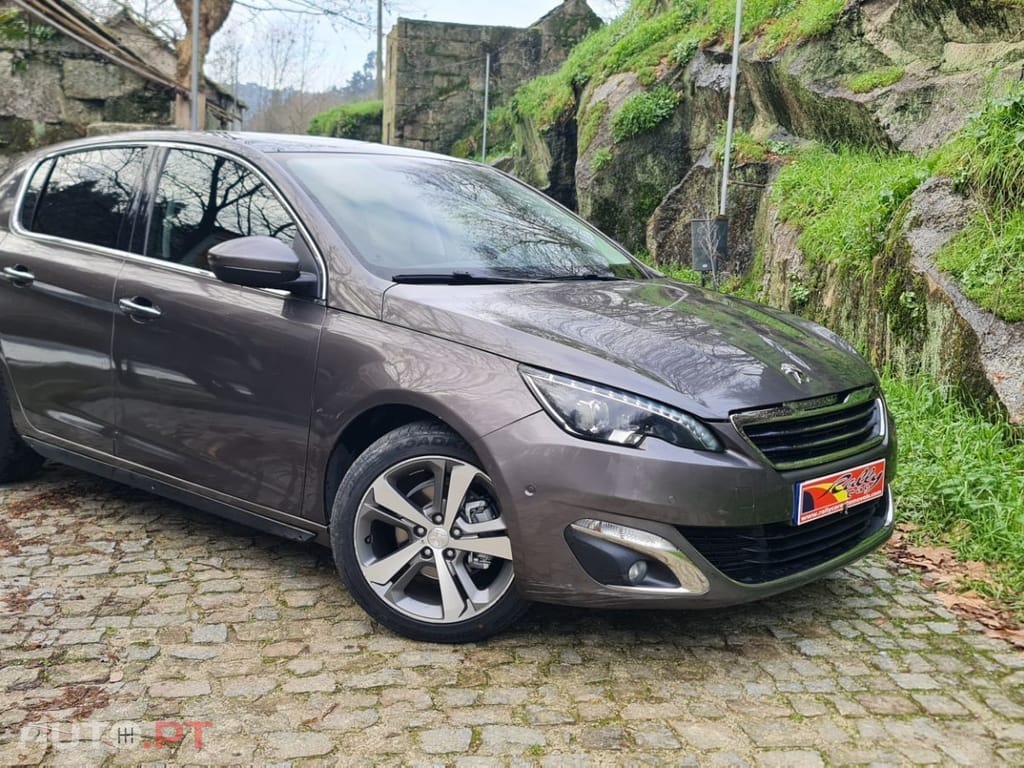 Peugeot 308 1.6 BlueHDi Allure J17