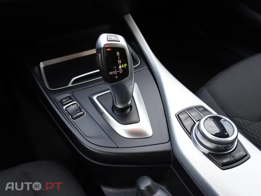 BMW 116 d Line Urban Auto
