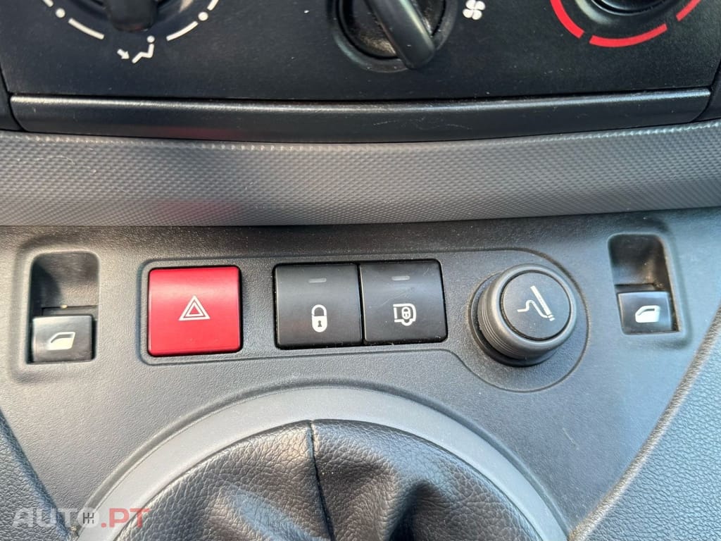 Peugeot Partner 1.6 BlueHDi L1 Premium