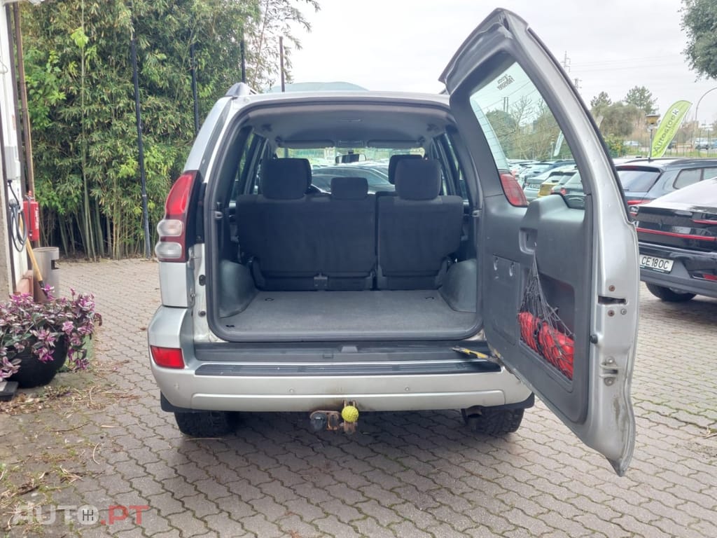 Toyota Land Cruiser 3.0 D-4D