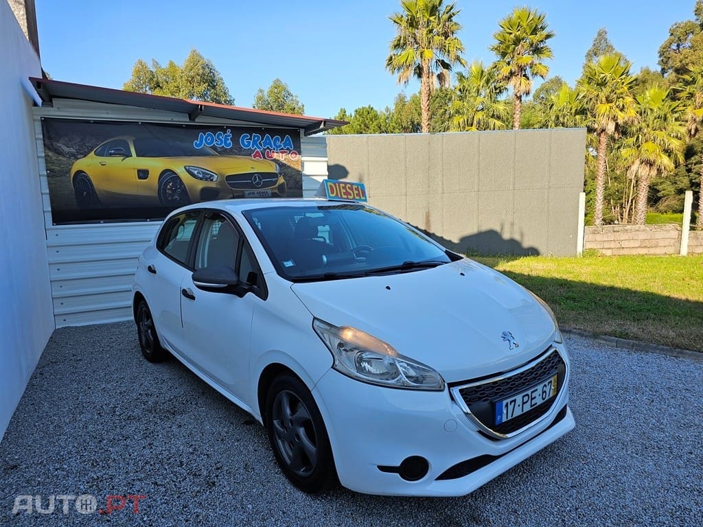 Peugeot 208 1.4 HDi Van