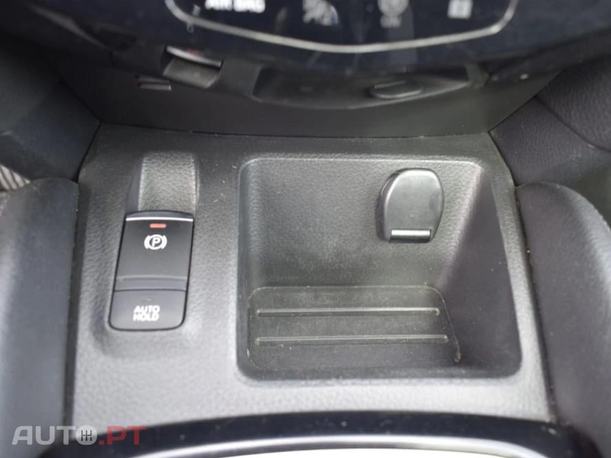 Nissan Qashqai 1.5 dCi N-Connecta Business