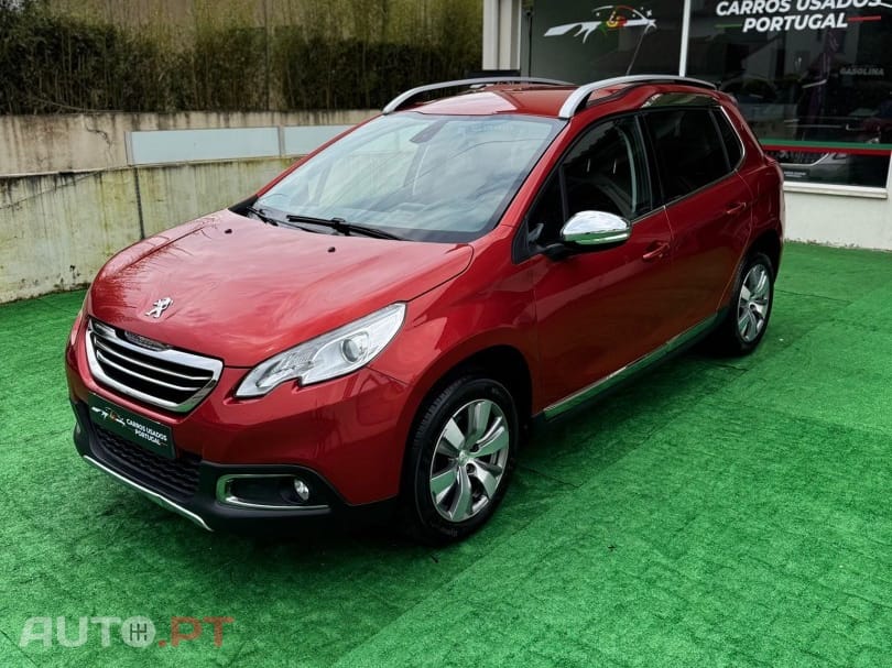 Peugeot 2008 1.2 PureTech Allure
