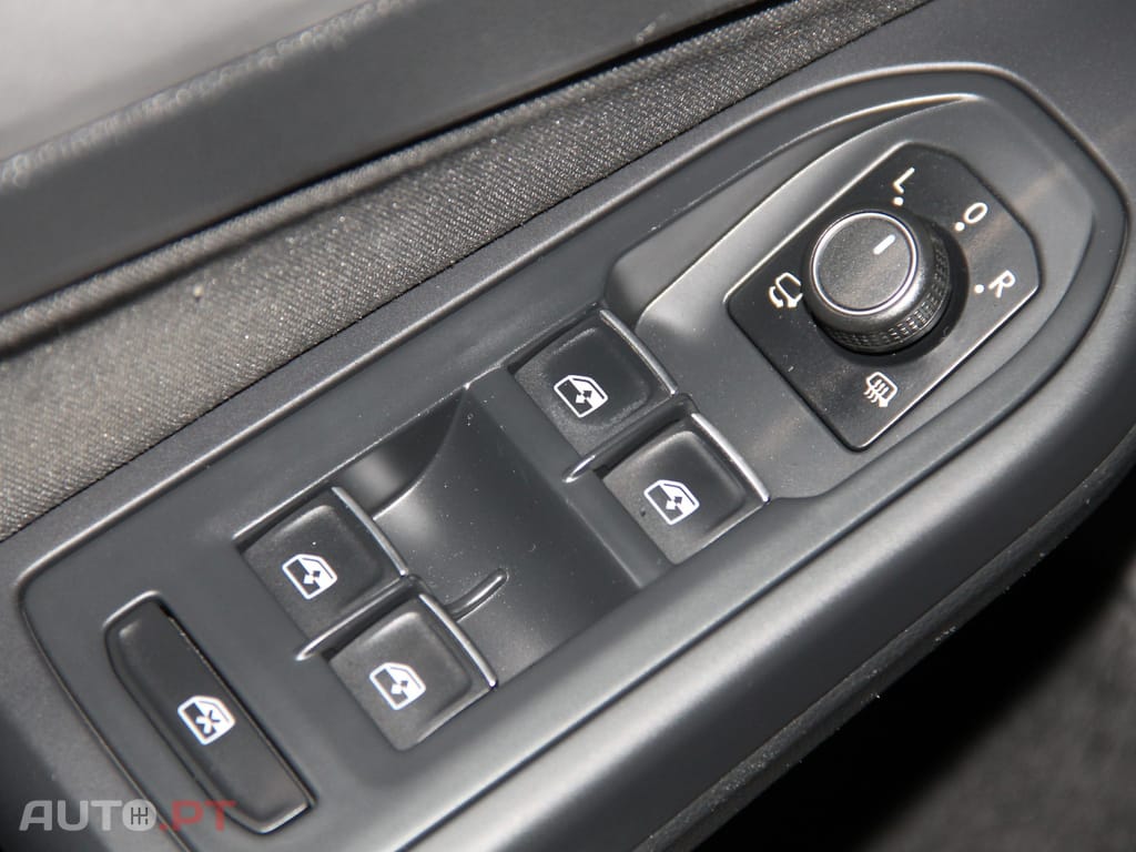Volkswagen Golf 2.0 TDI Conceptline