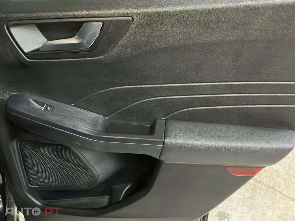 Ford Kuga 1.5 TDCi EcoBlue Titanium