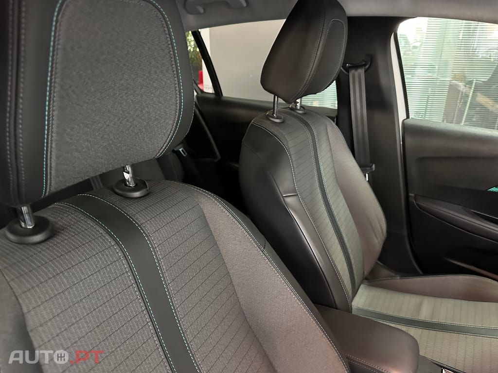 Peugeot 208 1.2 PureTech Allure Pack