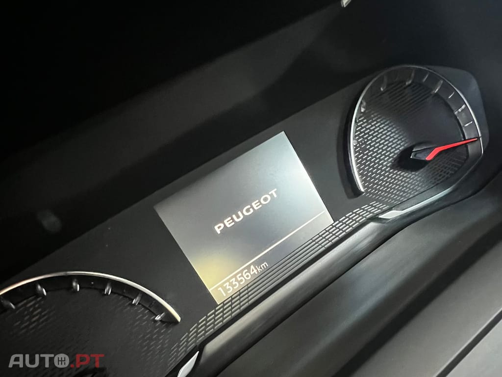 Peugeot 2008 1.2 Puretech