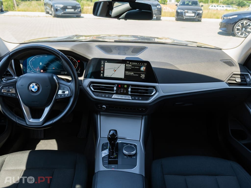 BMW 318 d Auto