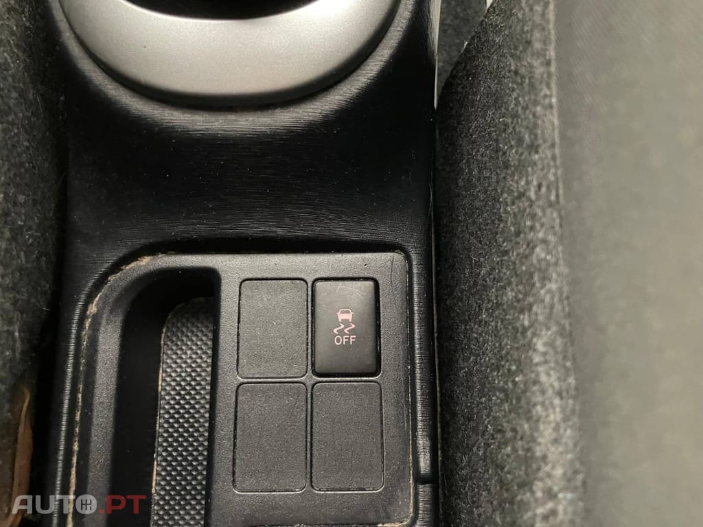 Toyota Yaris 1.0 VVT-i ACtive+AC