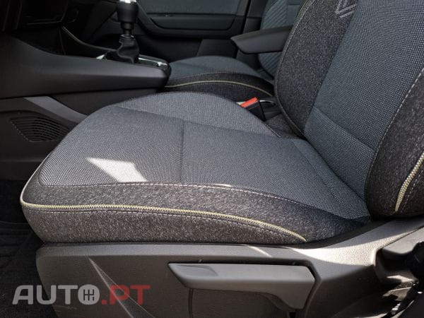 Renault Symbioz mild hybrid 140 techno