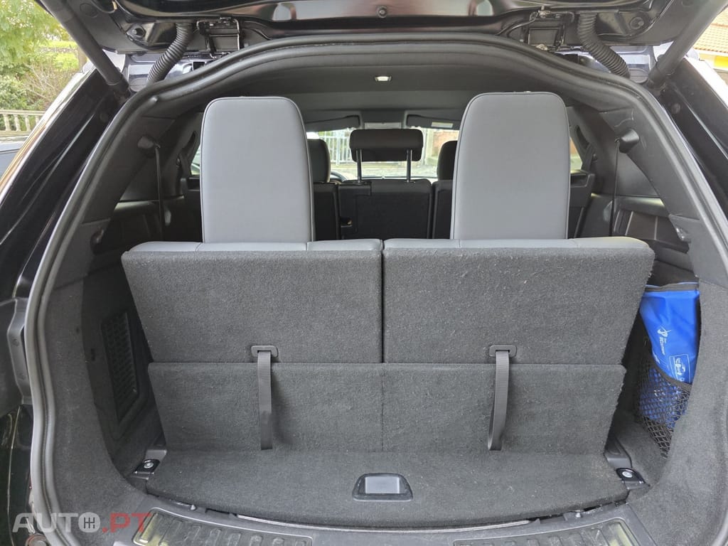 Land Rover Discovery Sport 2.0 eD4 R-Dynamic 7L