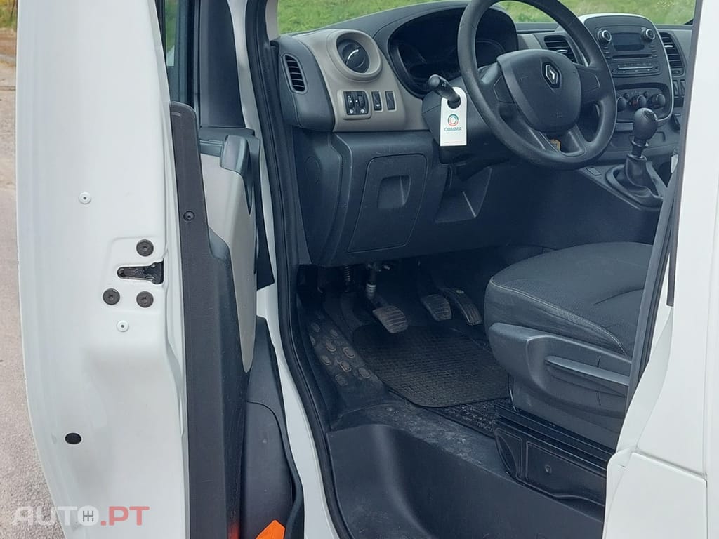 Renault Trafic L2H2