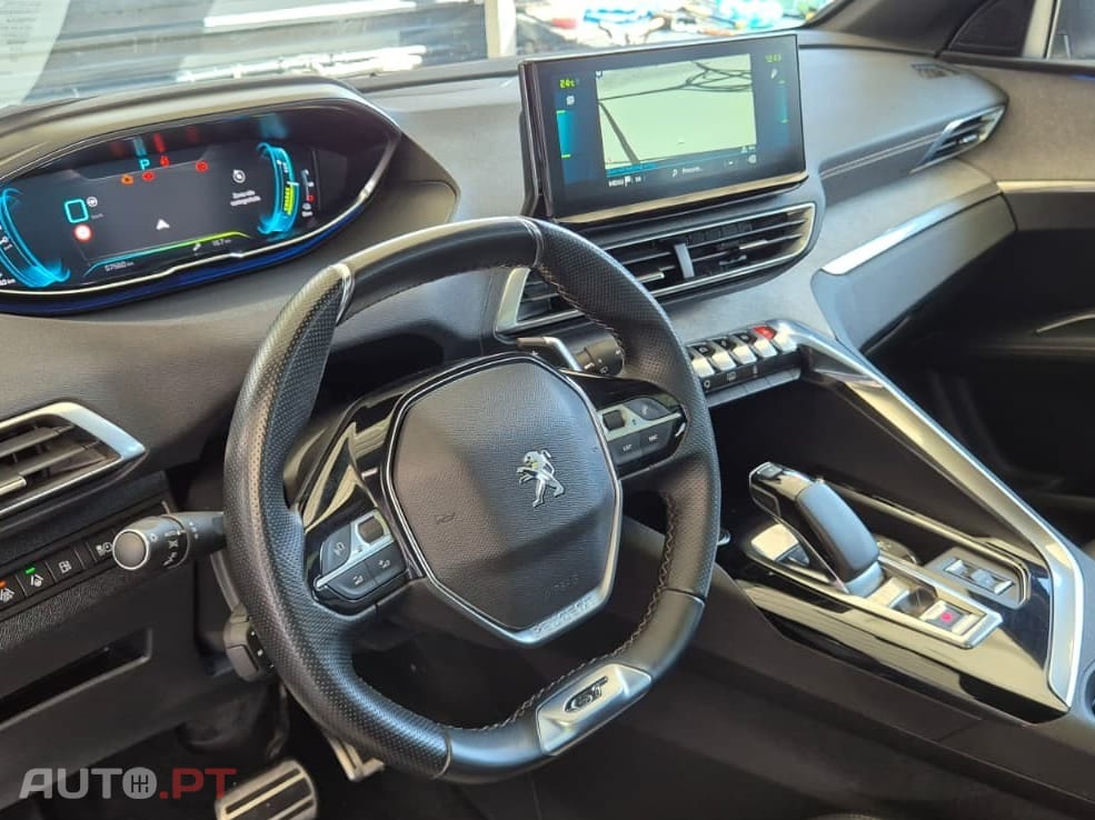 Peugeot 3008 1.6 Hybrid GT e-EAT8