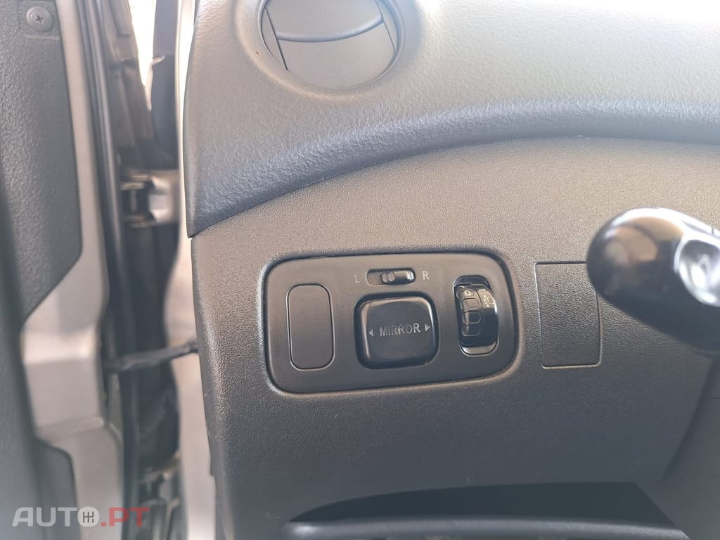 Toyota Yaris 1.0 Sol