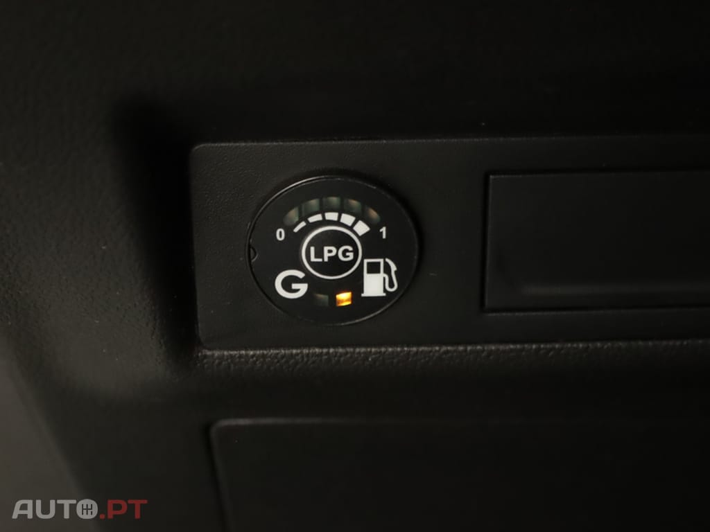 Renault Captur 1.0 TCe Techno Bi-Fuel