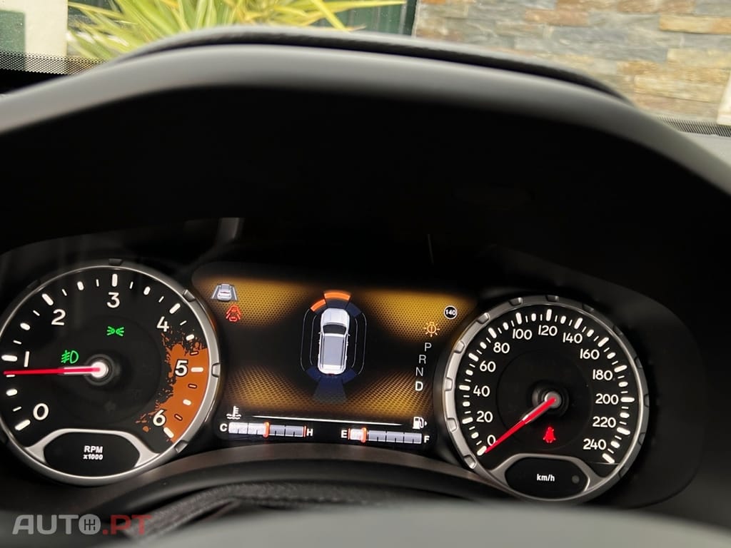 Jeep Renegade 1.6 MJD Limited DCT