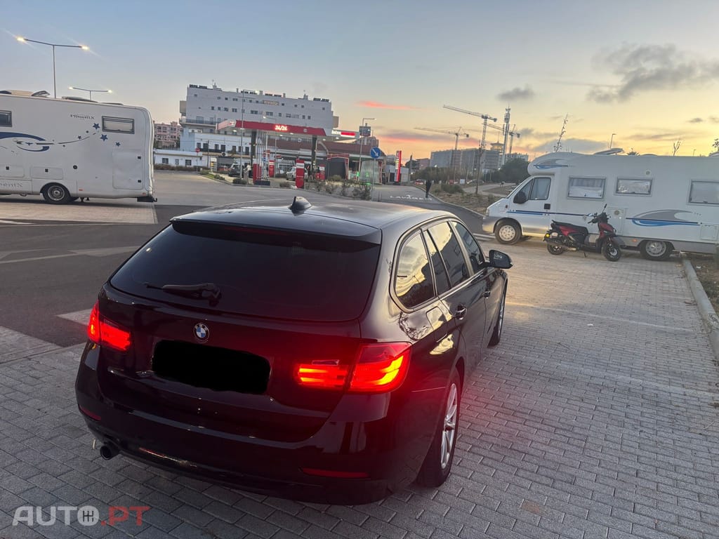 BMW 318 D Touring F31