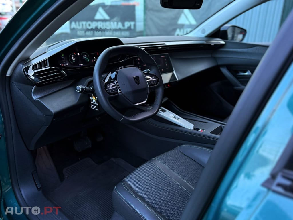 Peugeot 308 SW BlueHDi 130 EAT8 Allure Pack